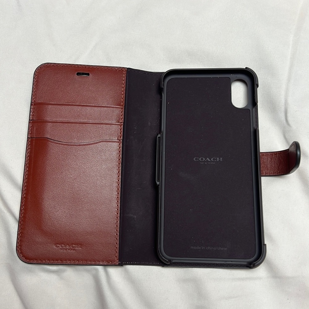Coach, iPhone 12 XS MAX , excellent condition